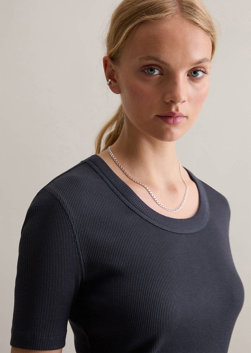 T-shirt slim made from soft organic cotton-modal stretch jersey