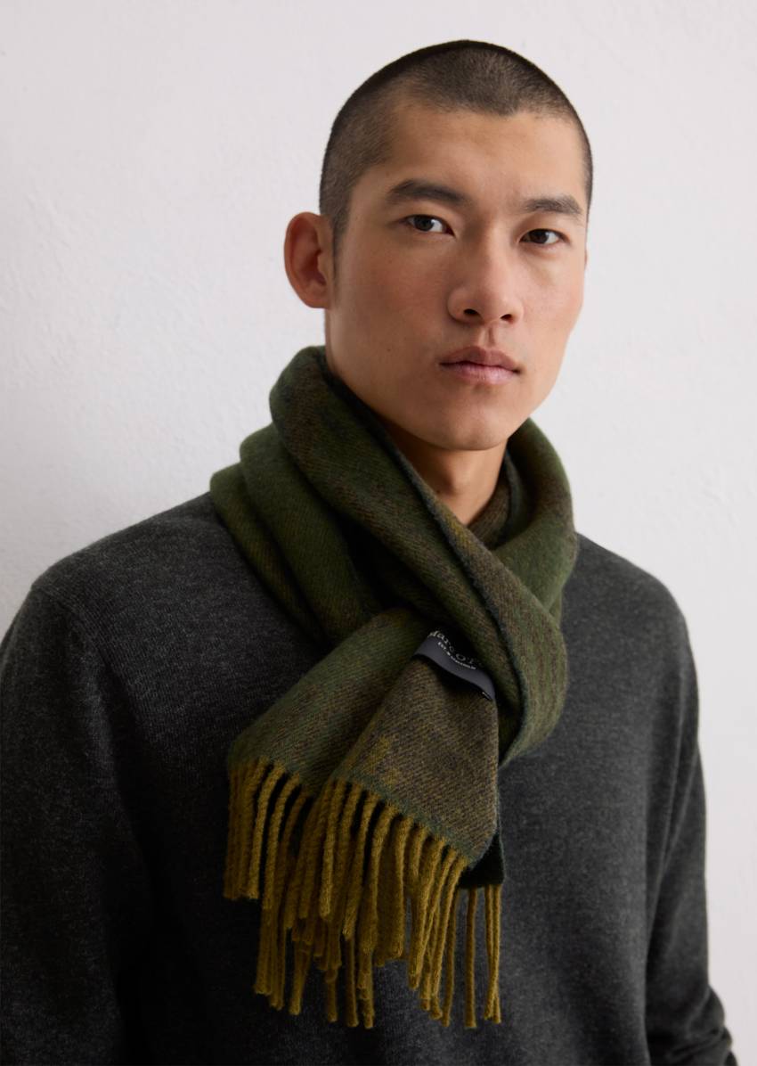 Scarf made from soft new wool