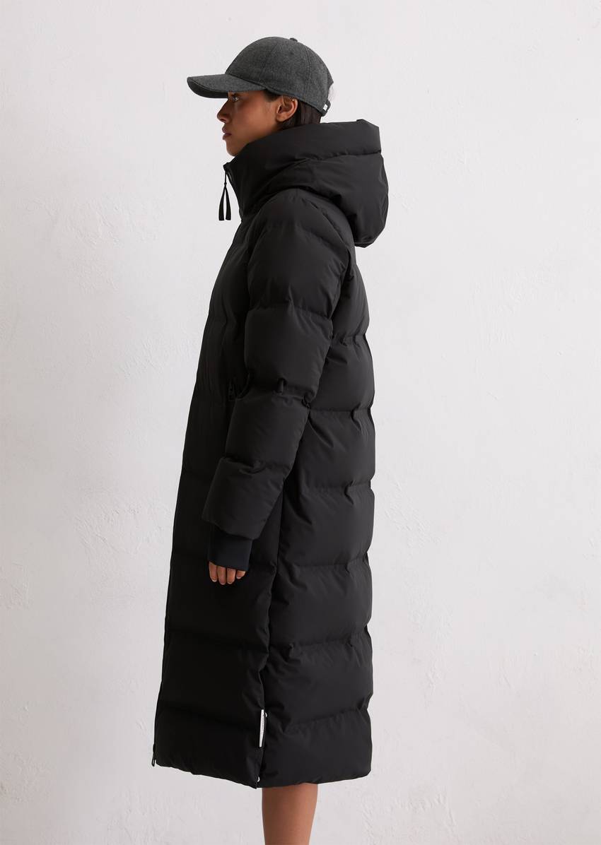 Down coat MOP x Function made from waterproof 2-layer performance fabric