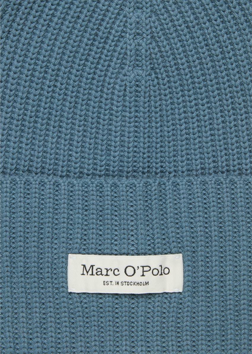 DfC knitted hat made from organic cotton