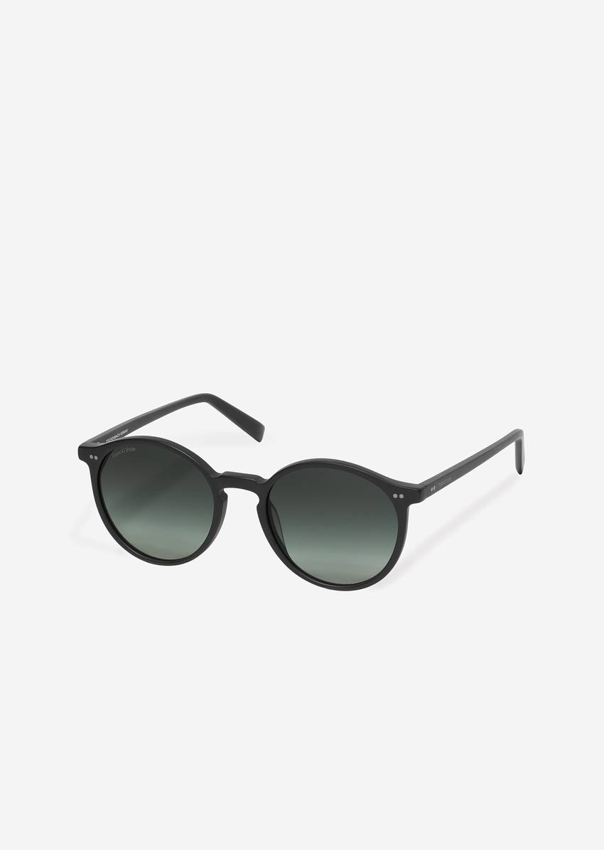 Unisex sunglasses in a retro look