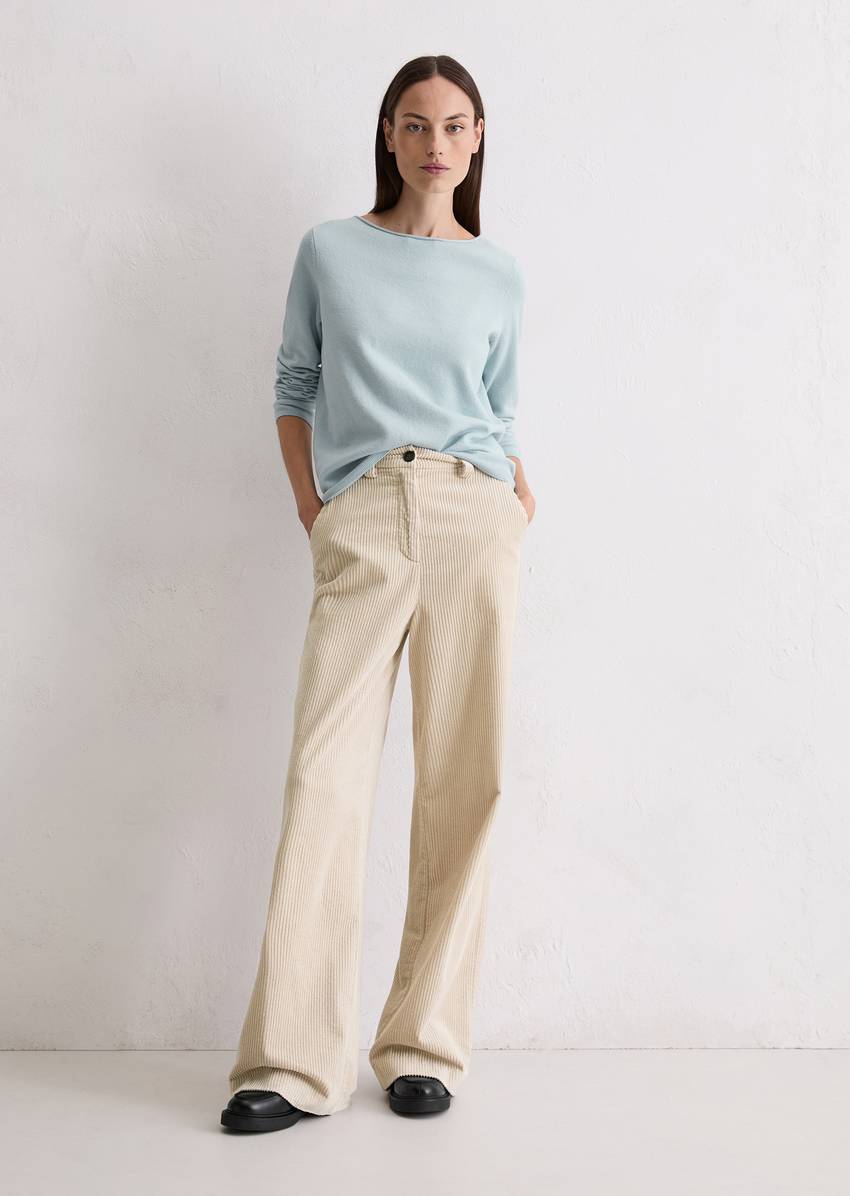 Basic knitted sweater regular made from a soft cotton/virgin wool blend