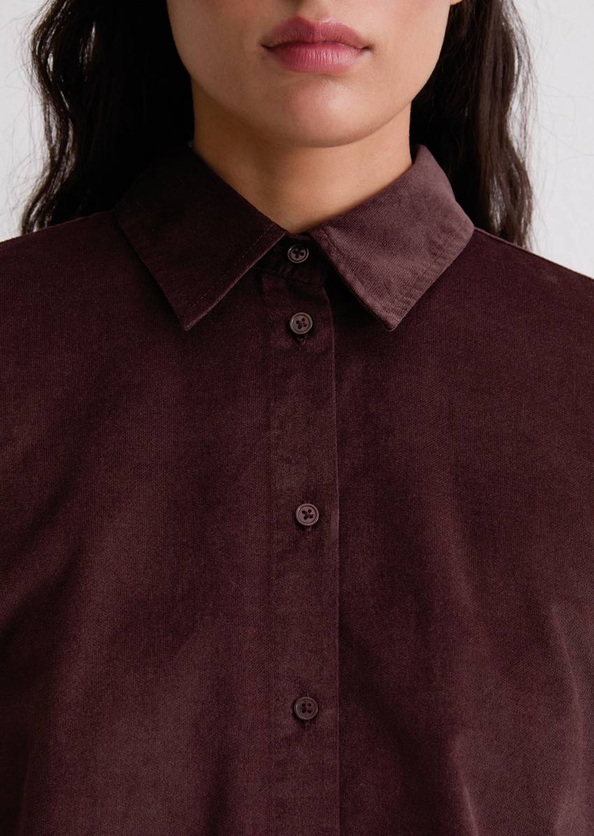 Fitted velvet blouse made from an organic cotton-viscose blend