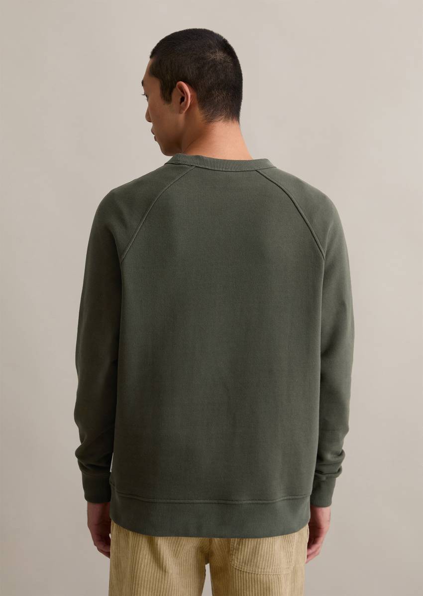 Relaxed sweatshirt made of heavy, structured quality