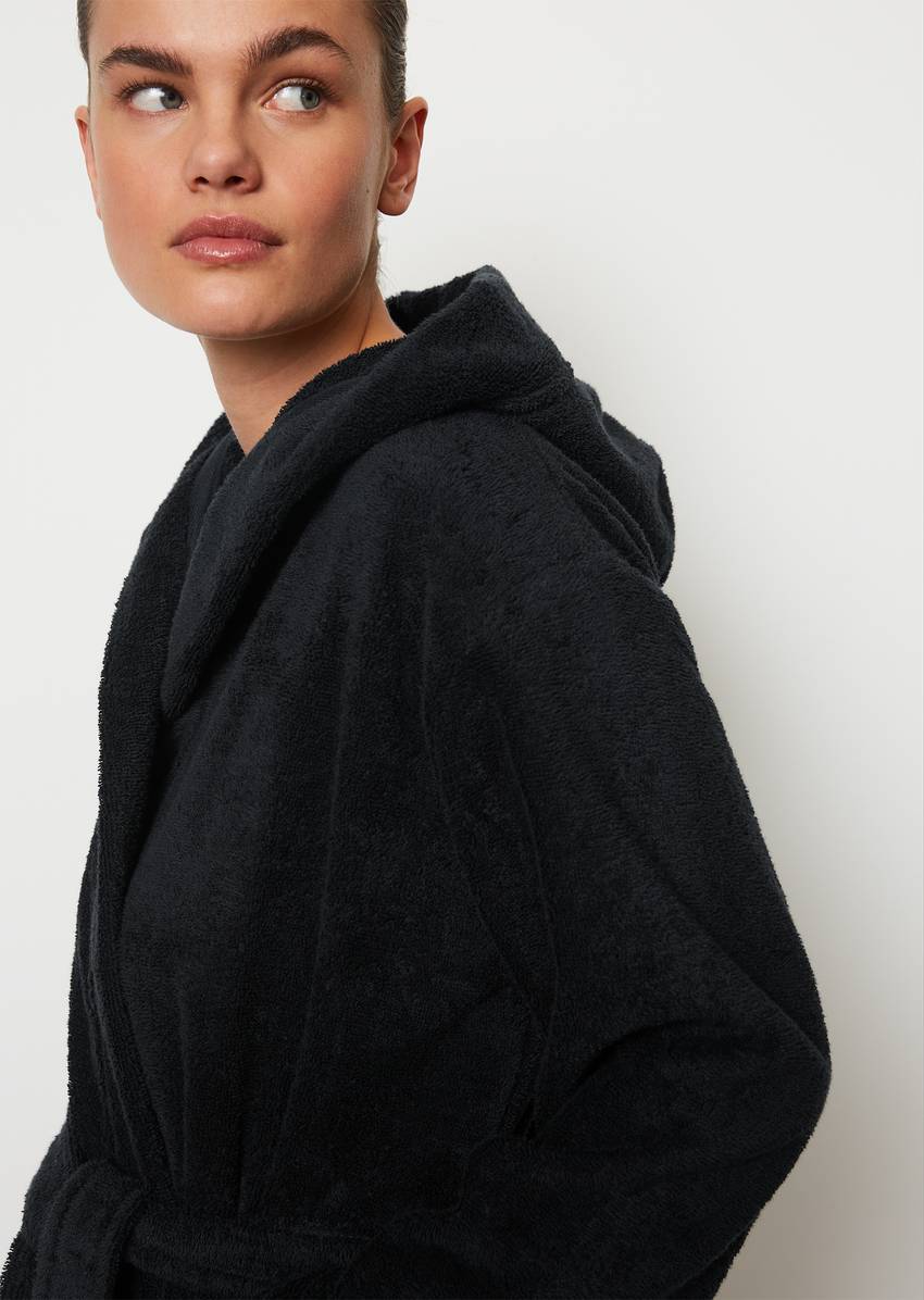 Ladies' bathrobe model Timeless With hood