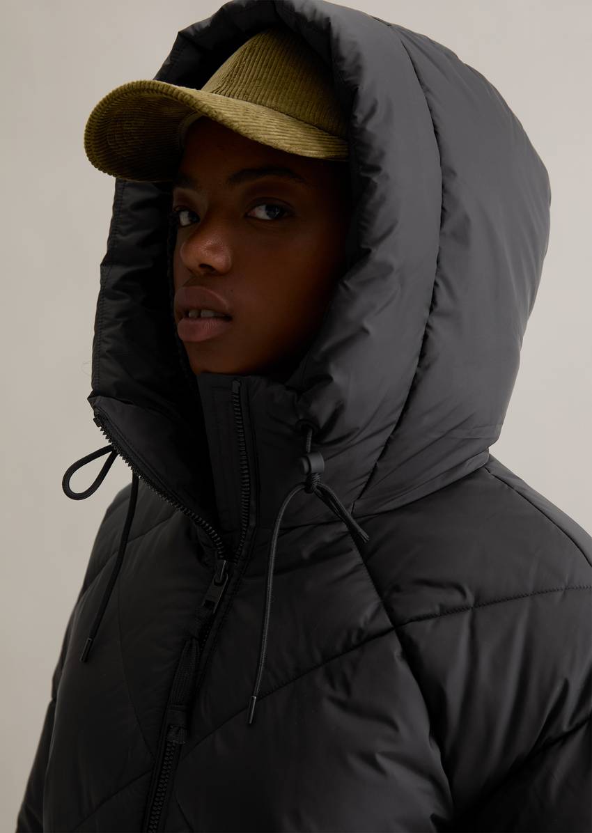 Long hooded quilted jacket relaxed made from recycled polyester