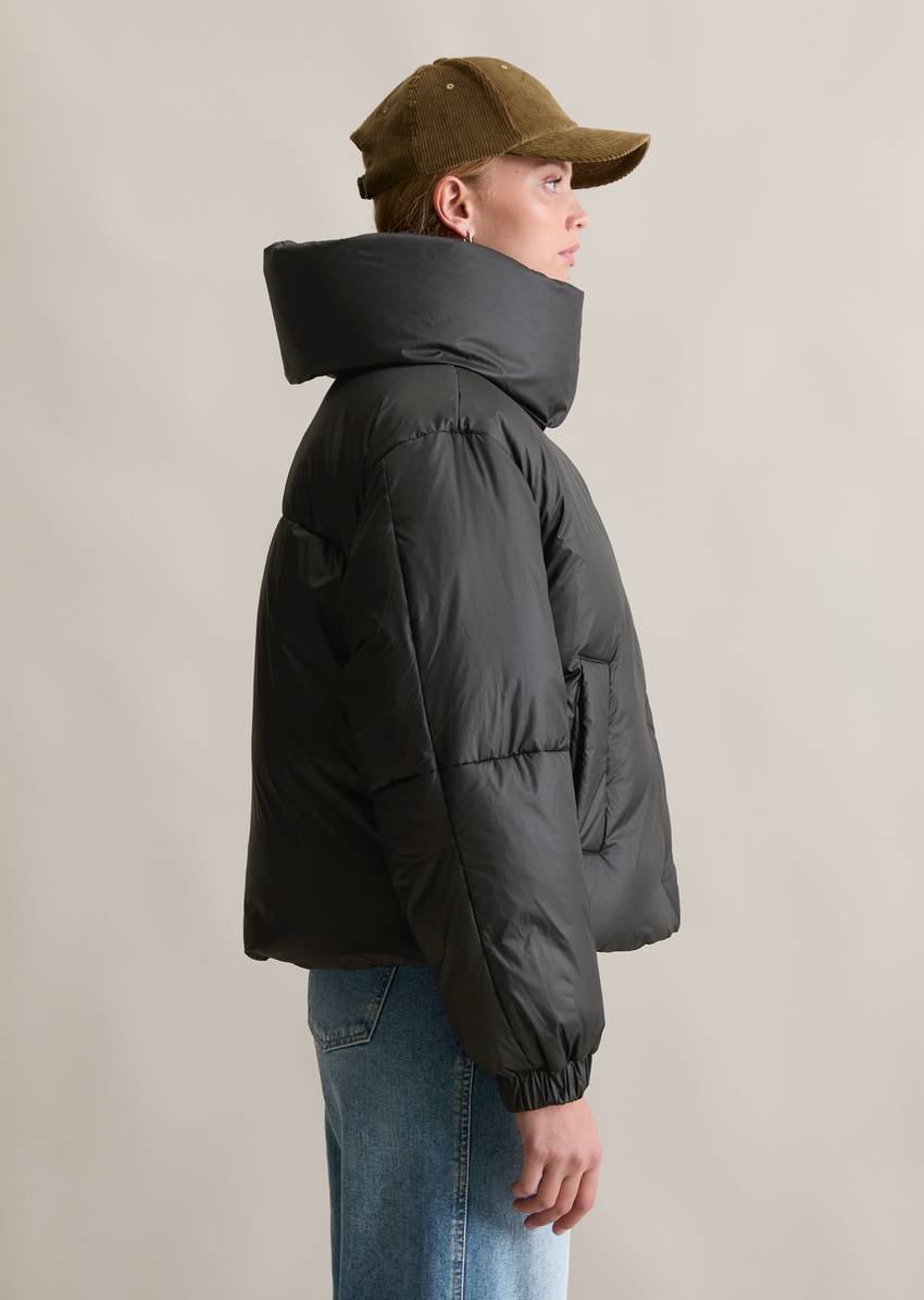 Down puffer jacket loose made from recycled polyester ripstop