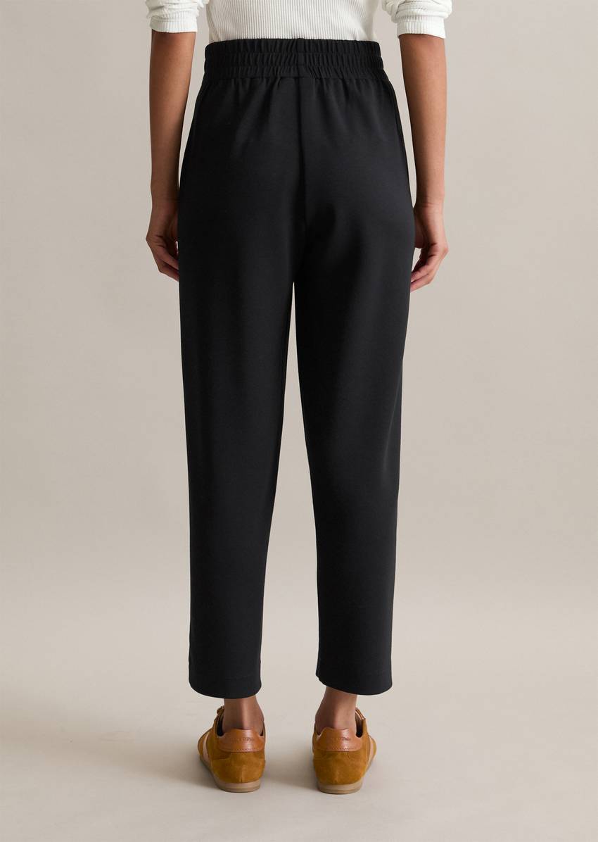 Tapered jersey pants made from interlock quality