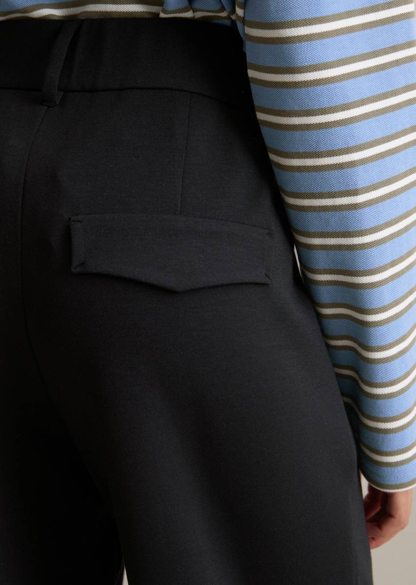 Relaxed jersey pants made from interlock quality