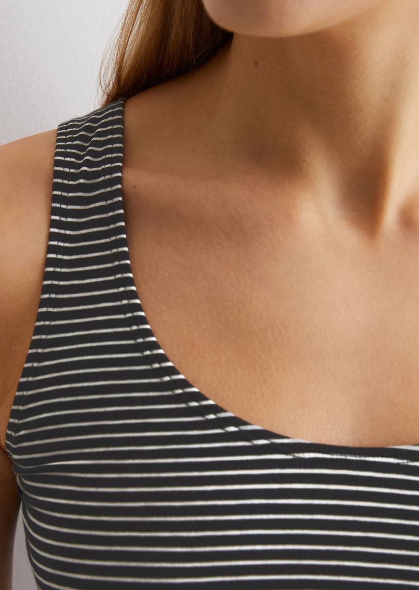 Lounge tank top made from an organic cotton blend