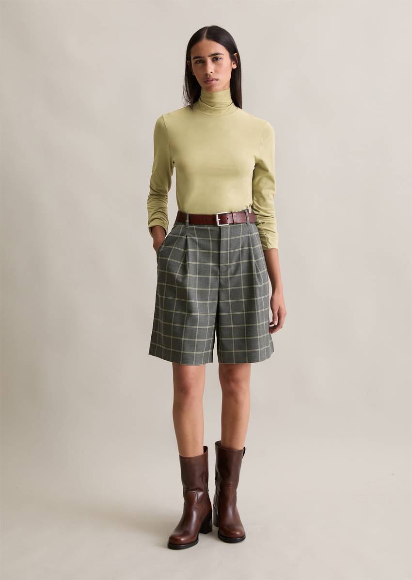 Checked Bermuda wide with recycled polyester and viscose