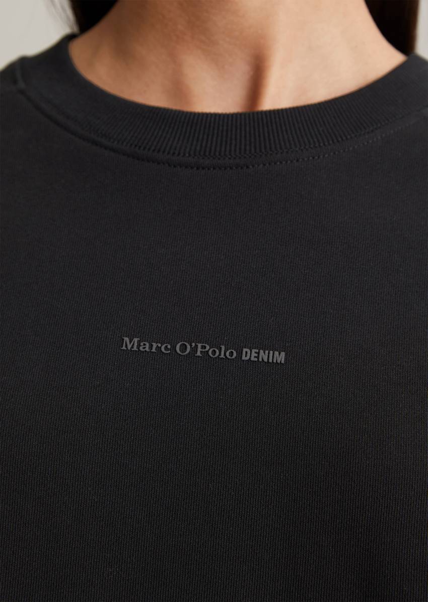 Sweatshirt made from organic cotton