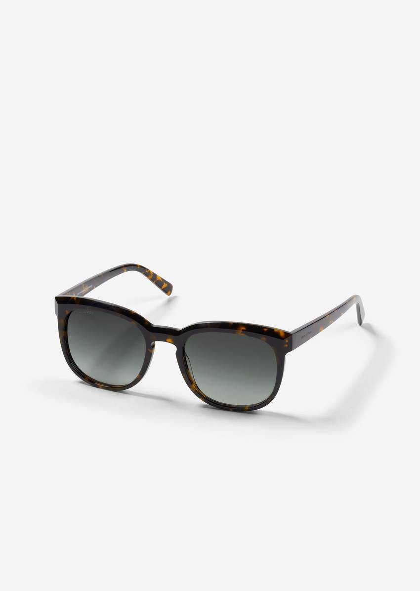 Women's sunglasses in a soft square style