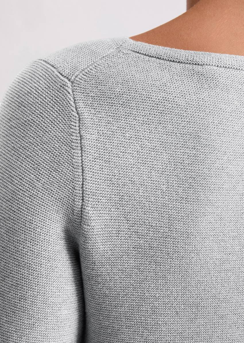 Sweater slim made from organic cotton