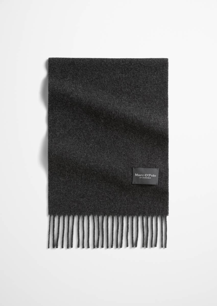 Fringed scarf made from soft new wool