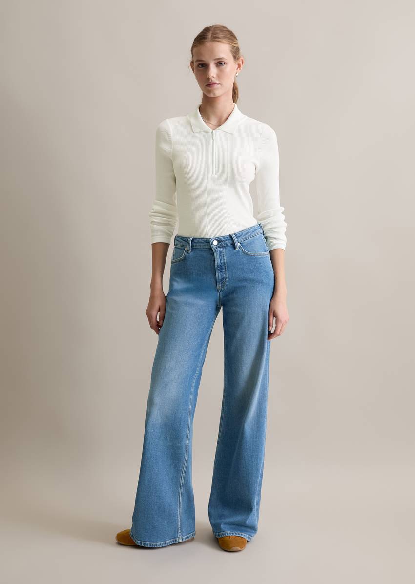 Jeans model Grethe flared made from organic cotton stretch