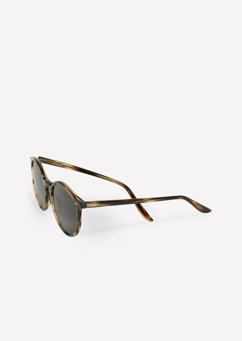 Unisex sunglasses in a retro look