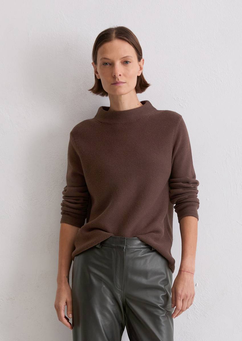 Knitted sweater slim made from organic cotton