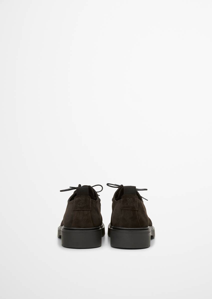 Laces made from soft suede