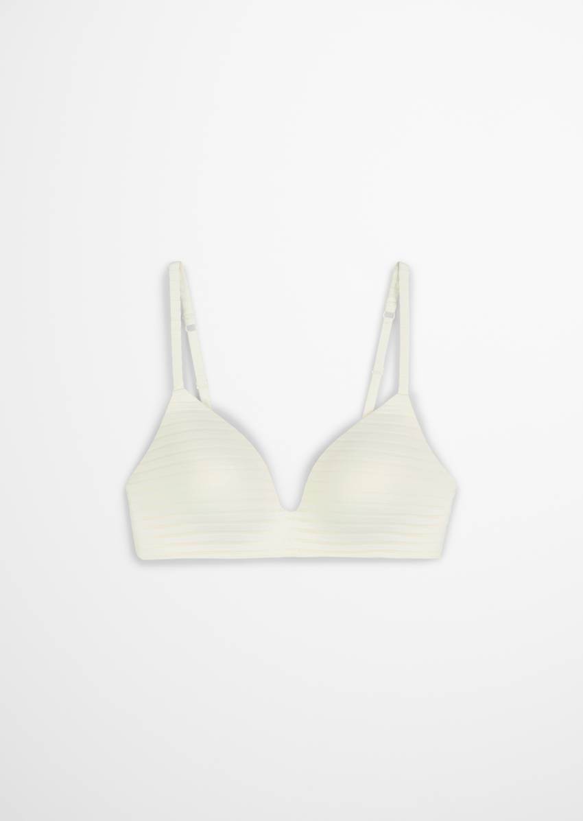 Cup bra made from recycled material