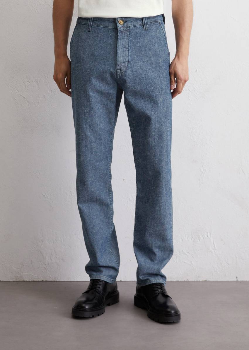 Jeans model Kalmo Chino made from a stretchy organic cotton-hemp blend