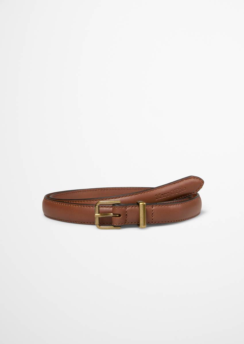 Belt with robust metal belt loop