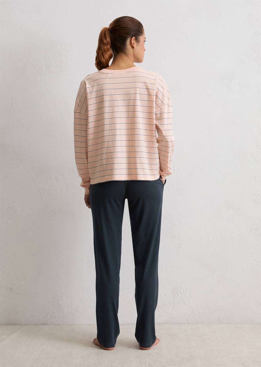 Lounge pyjama set made from soft organic cotton jersey