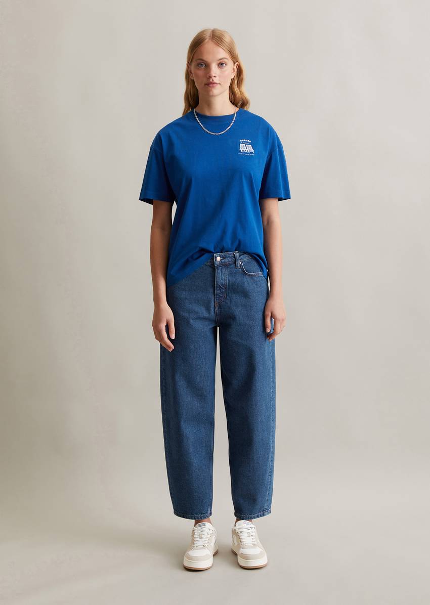 Basic relaxed T-shirt made from organic cotton