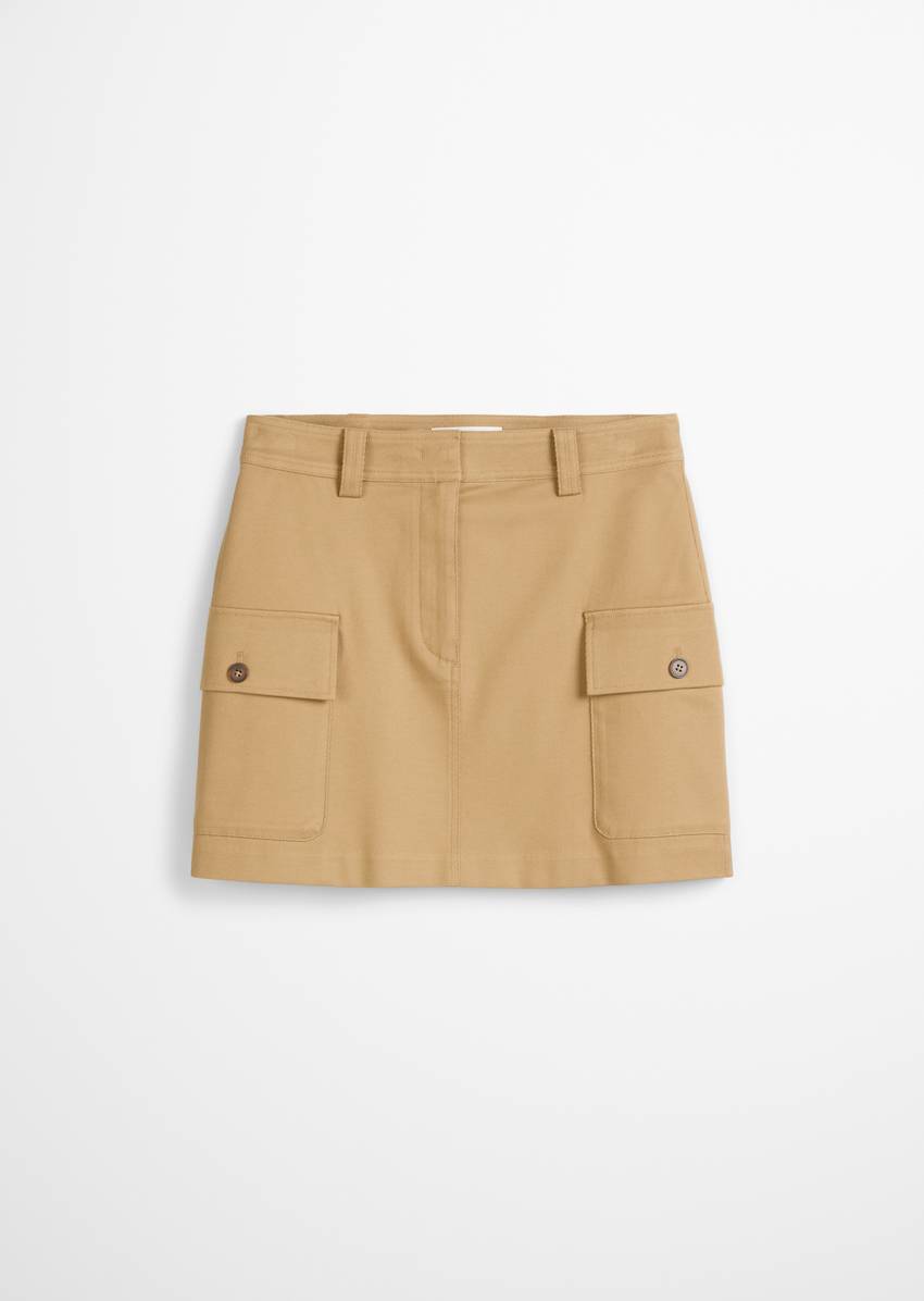 Cargo mini skirt shaped made from stretch twill