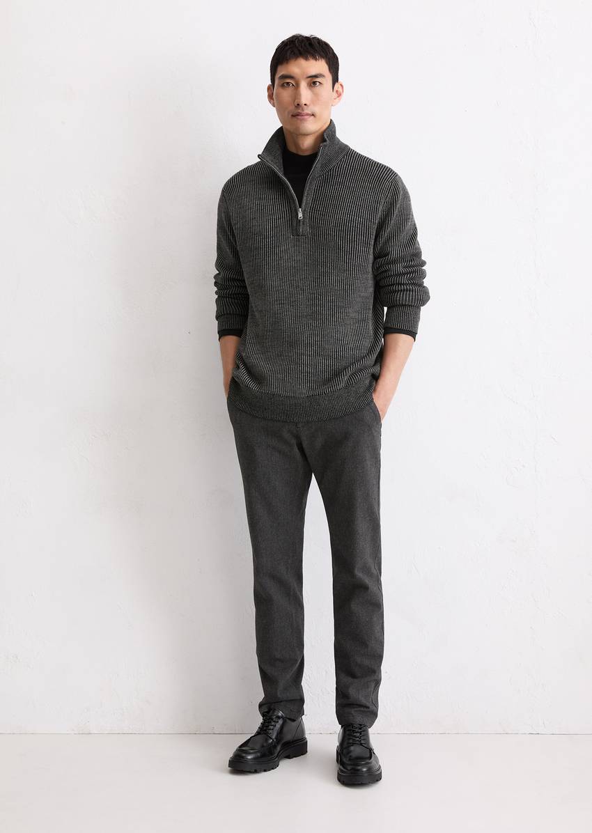 Troyer regular made from a cotton/virgin wool blend