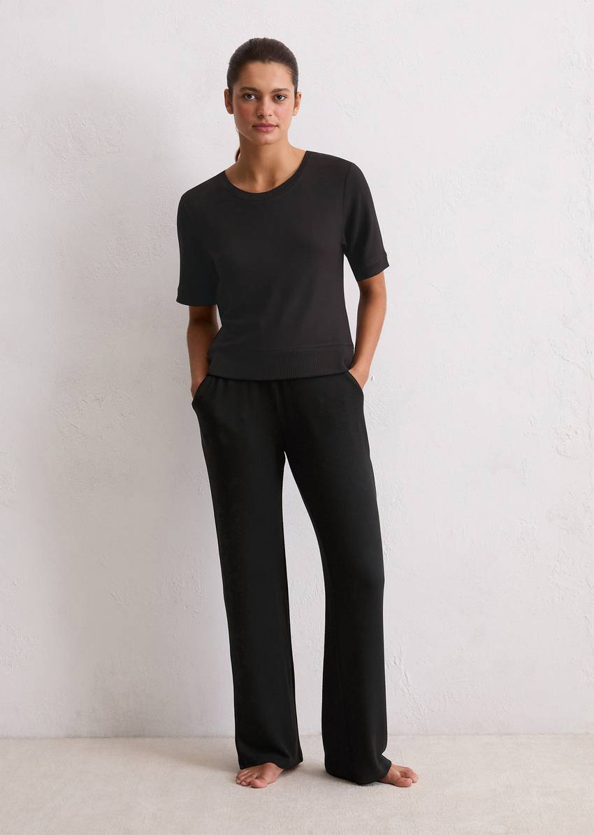 Lounge short-sleeved sweater Made from a soft TENCEL™ modal blend