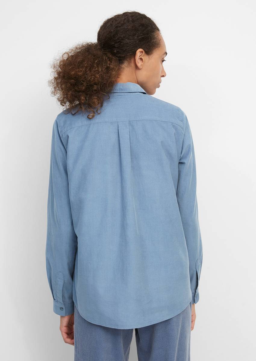Blouse in velvety corduroy quality