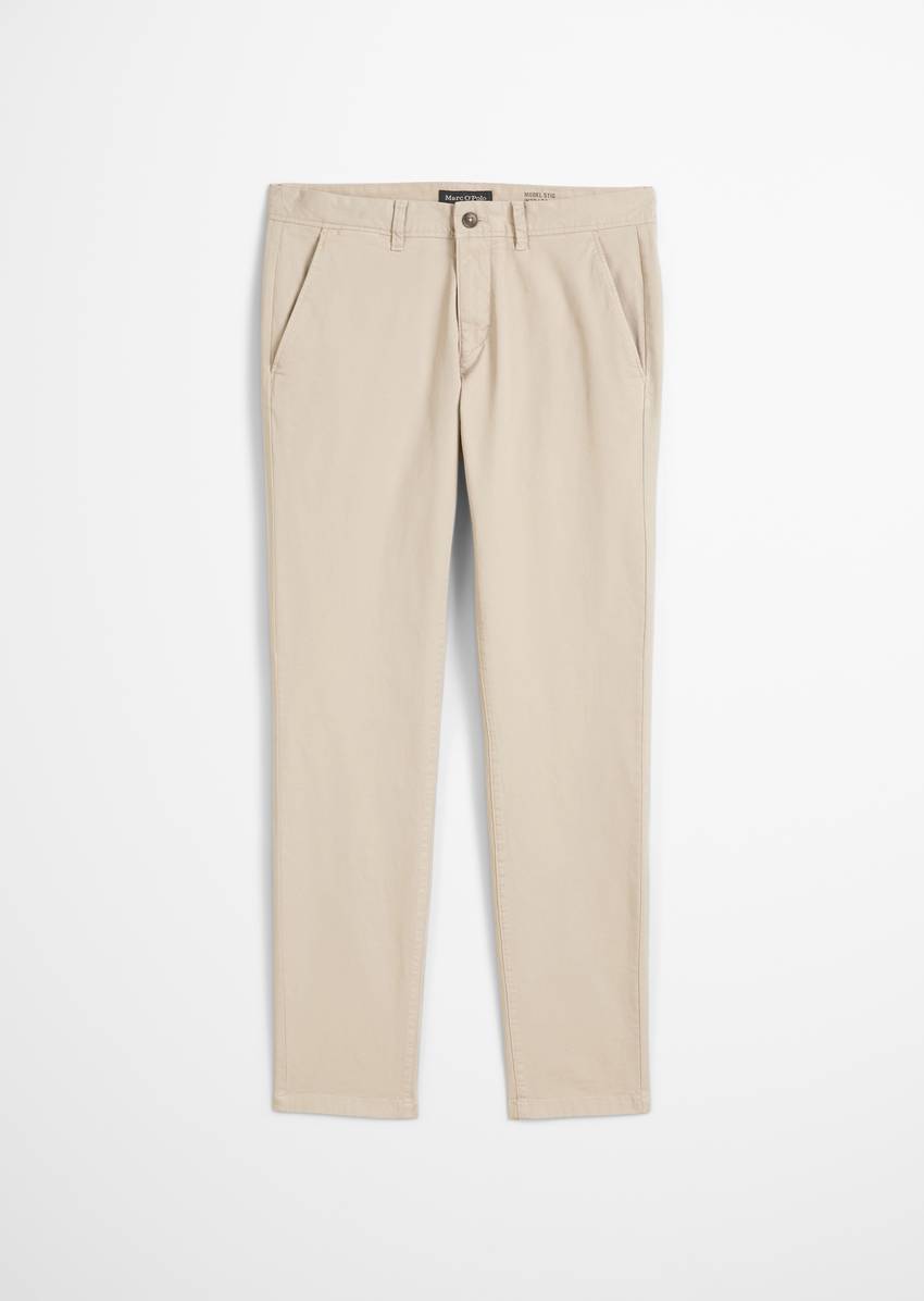 Chino model Stig shaped made from an organic cotton blend