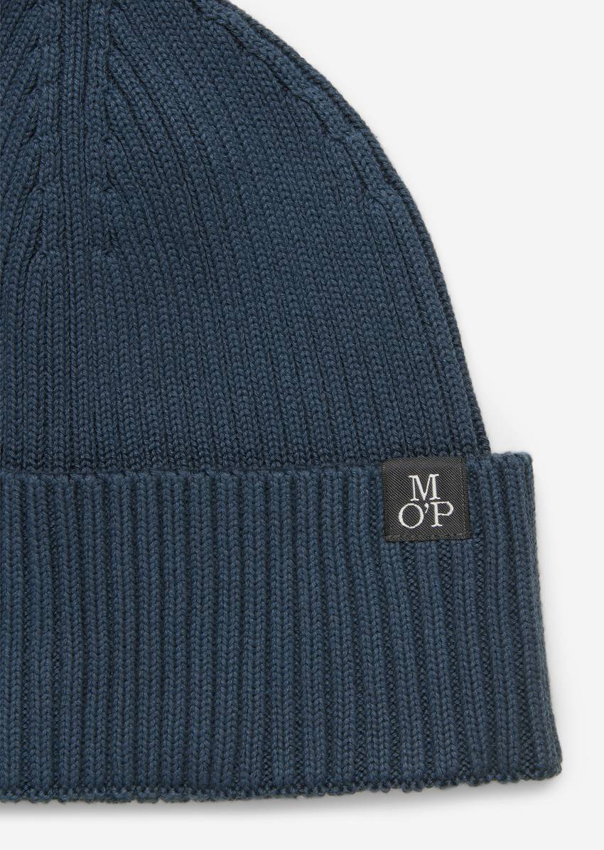 DfC cap made from pure organic cotton