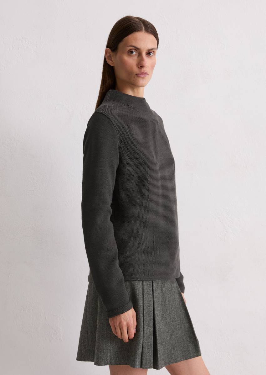 Knitted sweater slim made from organic cotton