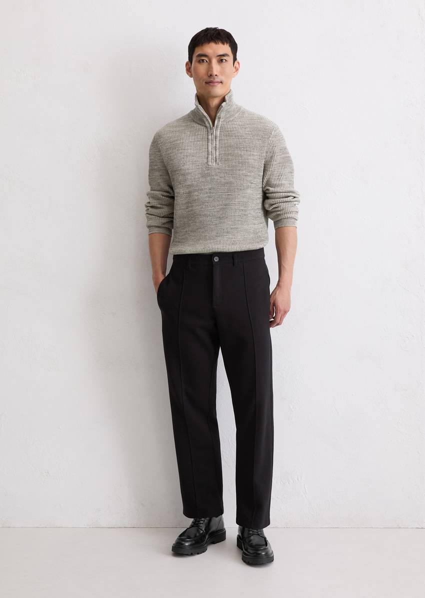 Troyer regular made from a cotton/virgin wool blend