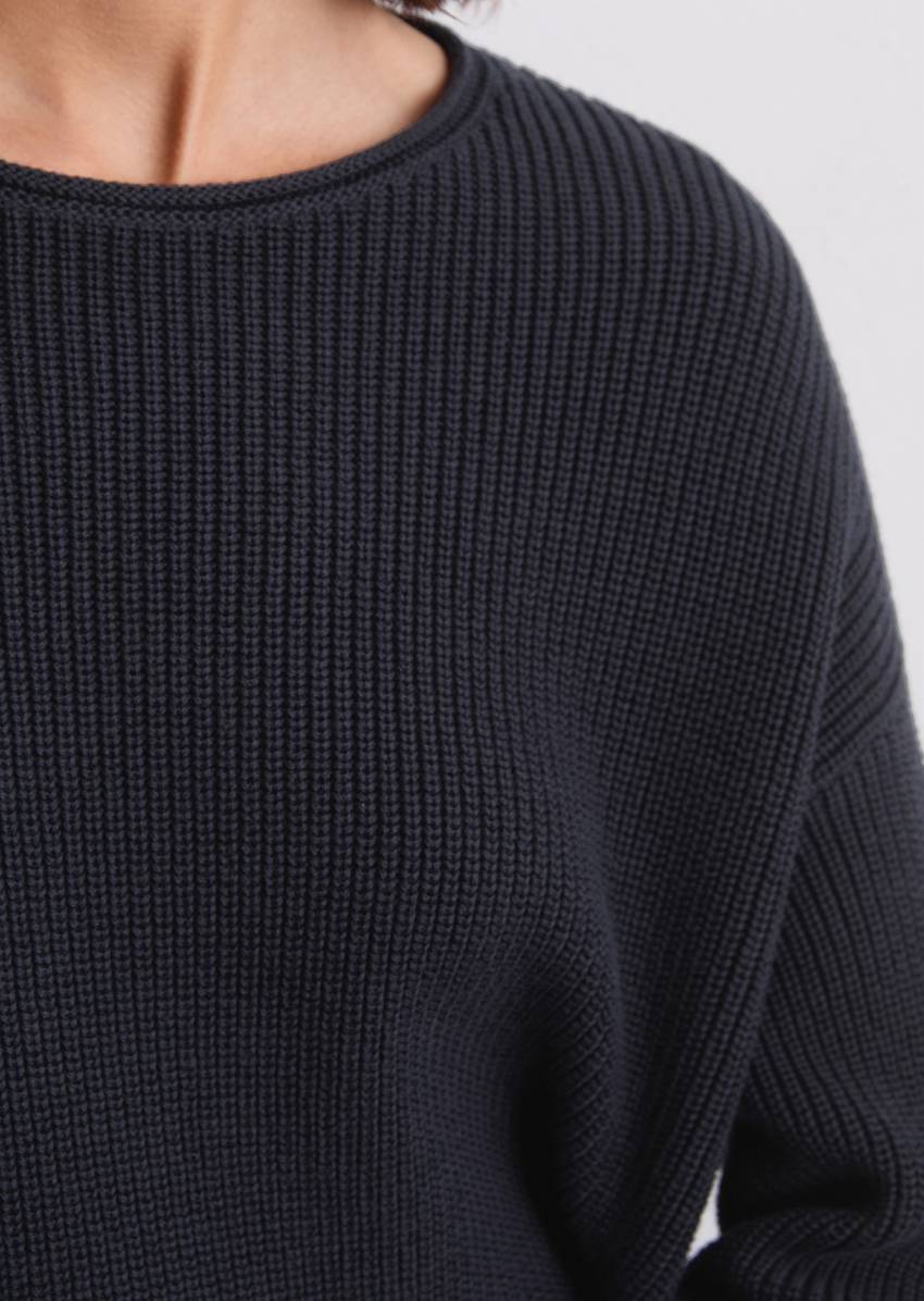 DfC knitted sweater oversize made from heavyweight organic cotton