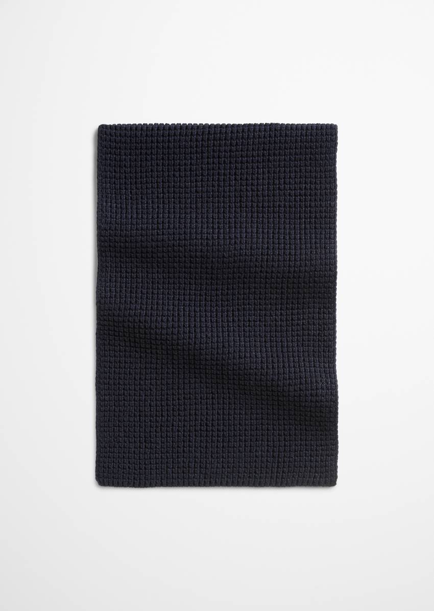 Scarf made from a soft cotton/virgin wool blend