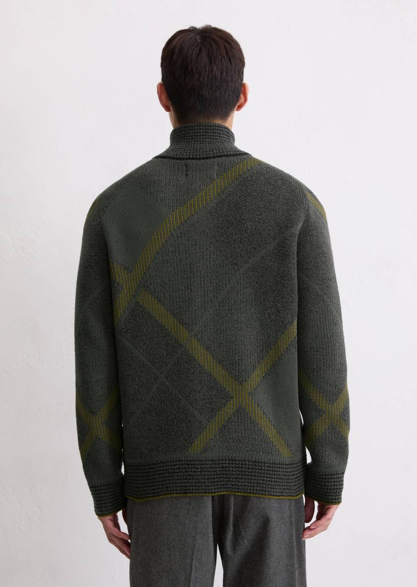 Regular cardigan with color and texture mix