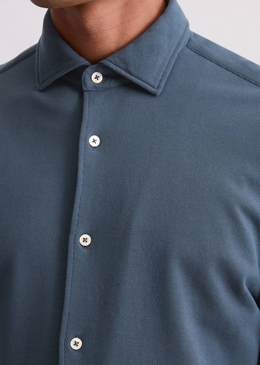 Shirt shaped made from organic cotton piqué