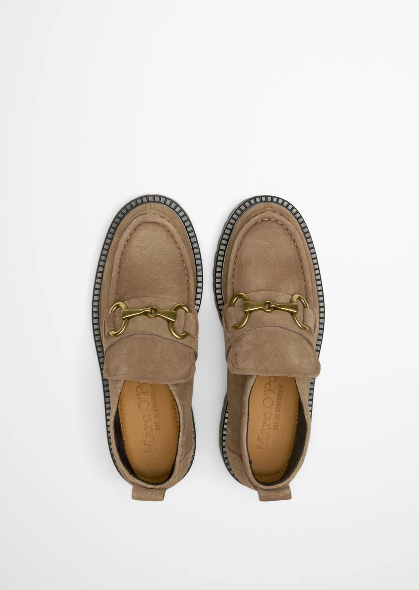 Loafer in mid-cut look made from suede