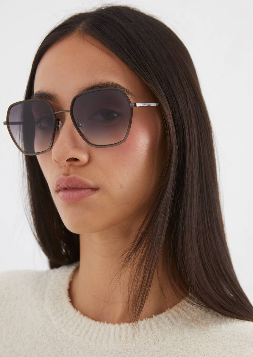 Women's sunglasses Made of lightweight metal