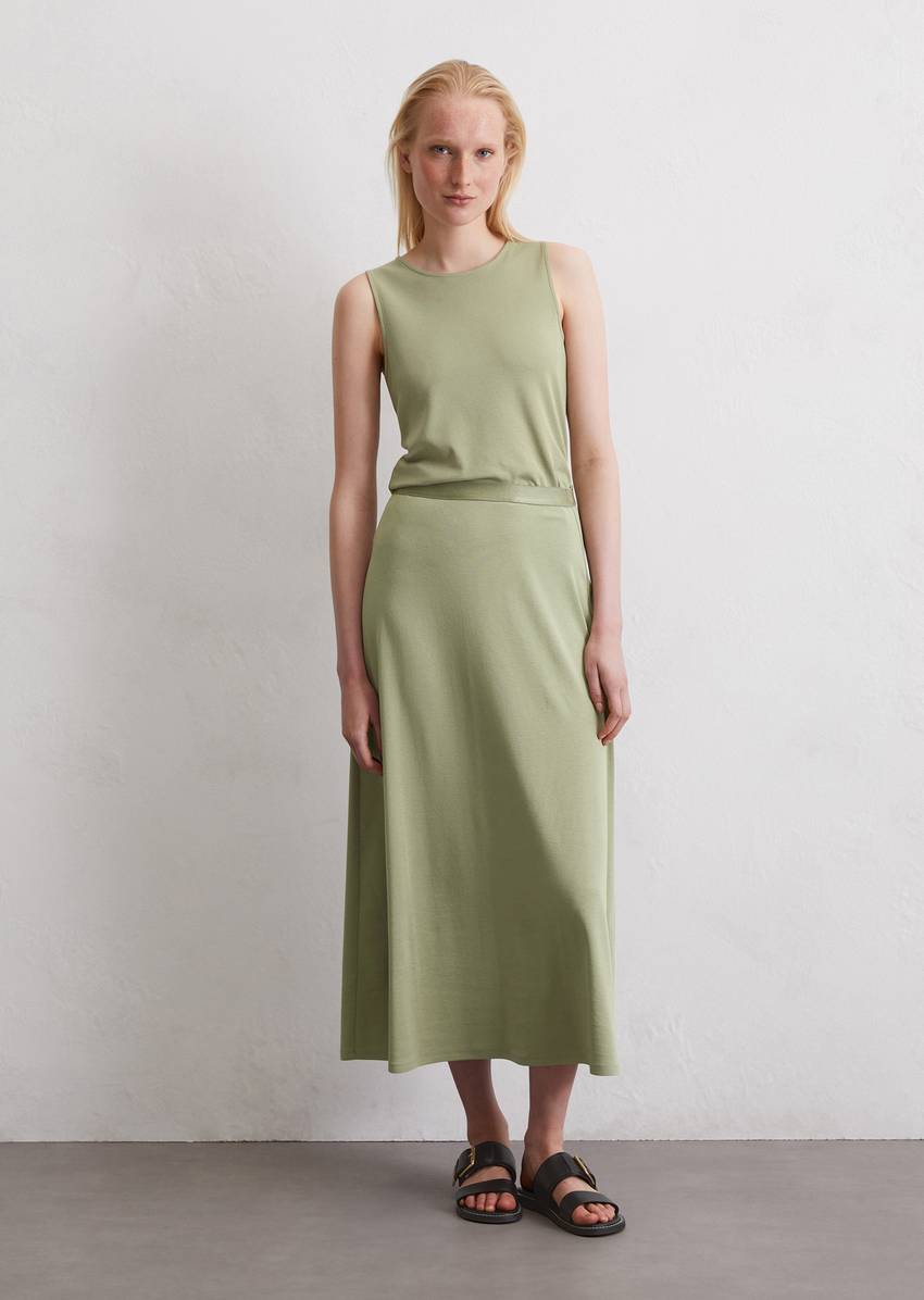 A-line jersey skirt made from a stretchy viscose blend