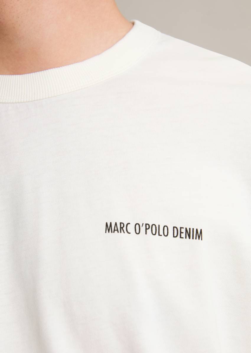 Relaxed T-shirt with large photo print on the back