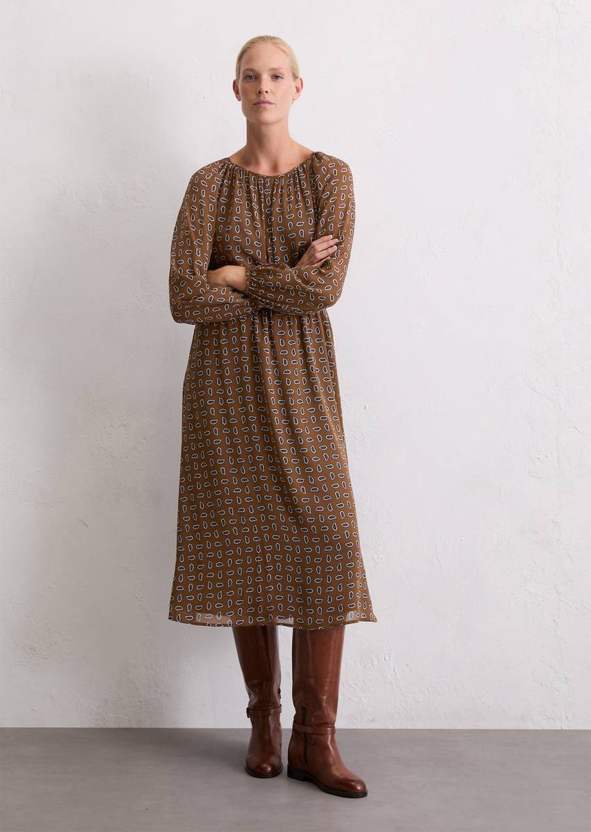 Dress relaxed made from viscose crepe