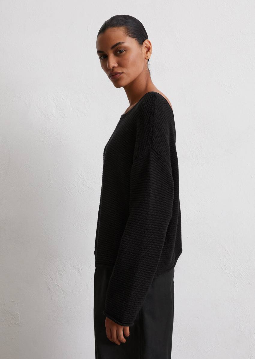 DfC oversize sweater made from organic cotton