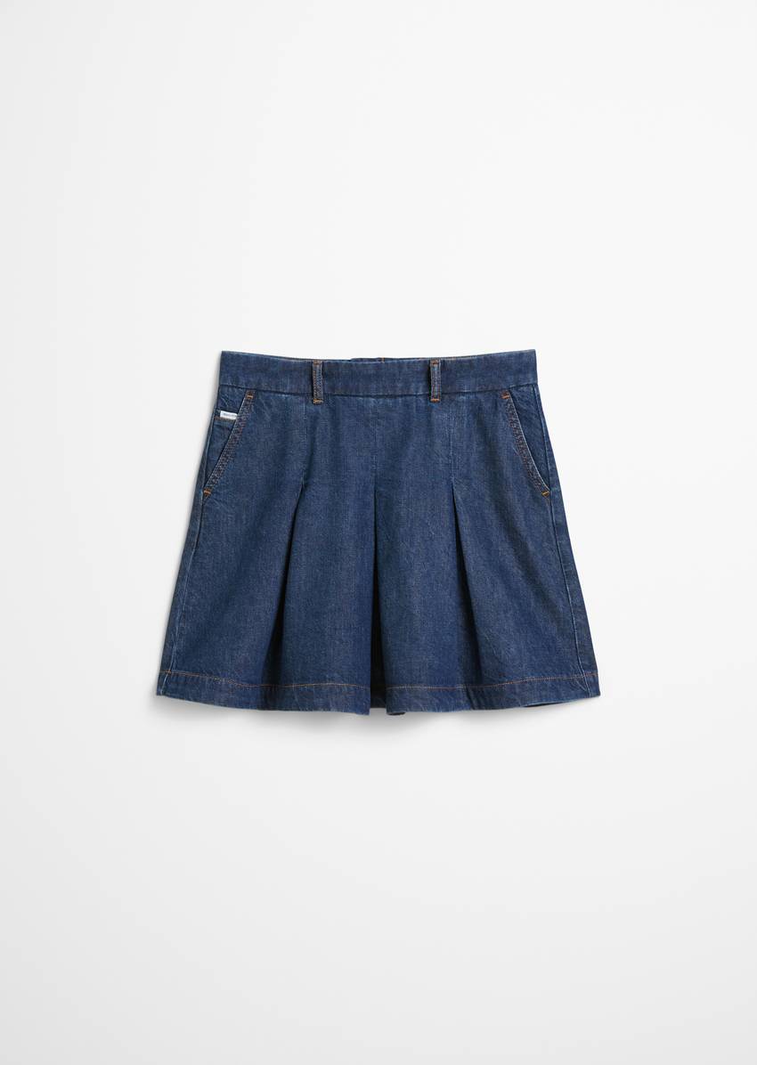 Denim pleated mini skirt made from rigid denim