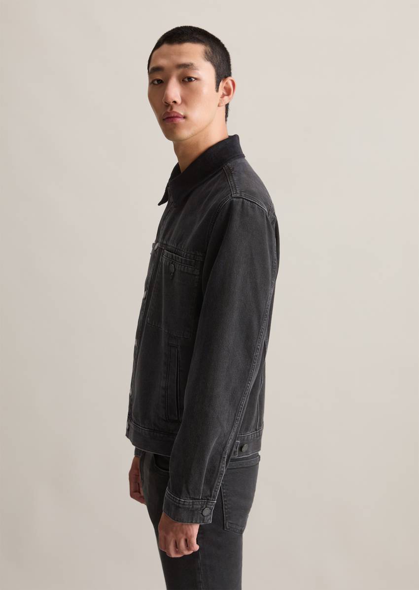 Regular denim jacket with corduroy collar