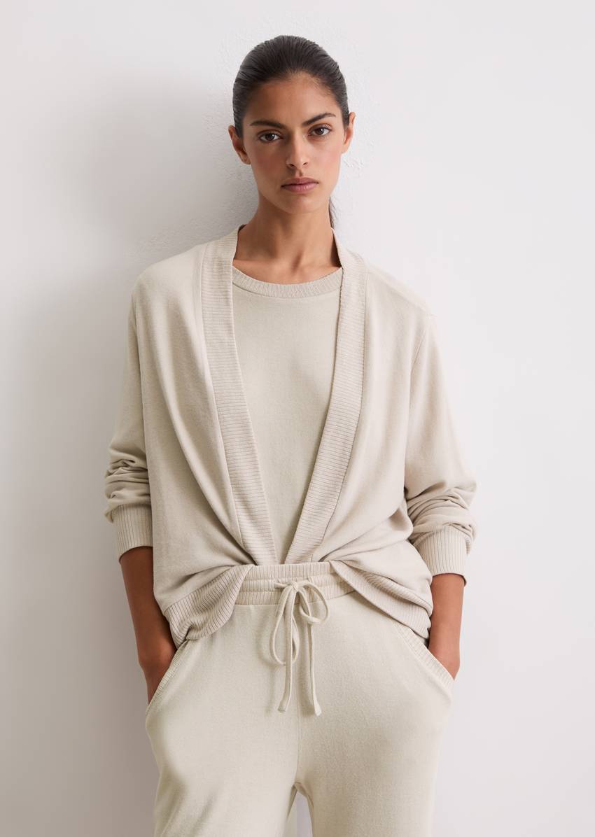 Lounge cardigan Made from a soft TENCEL™ modal blend