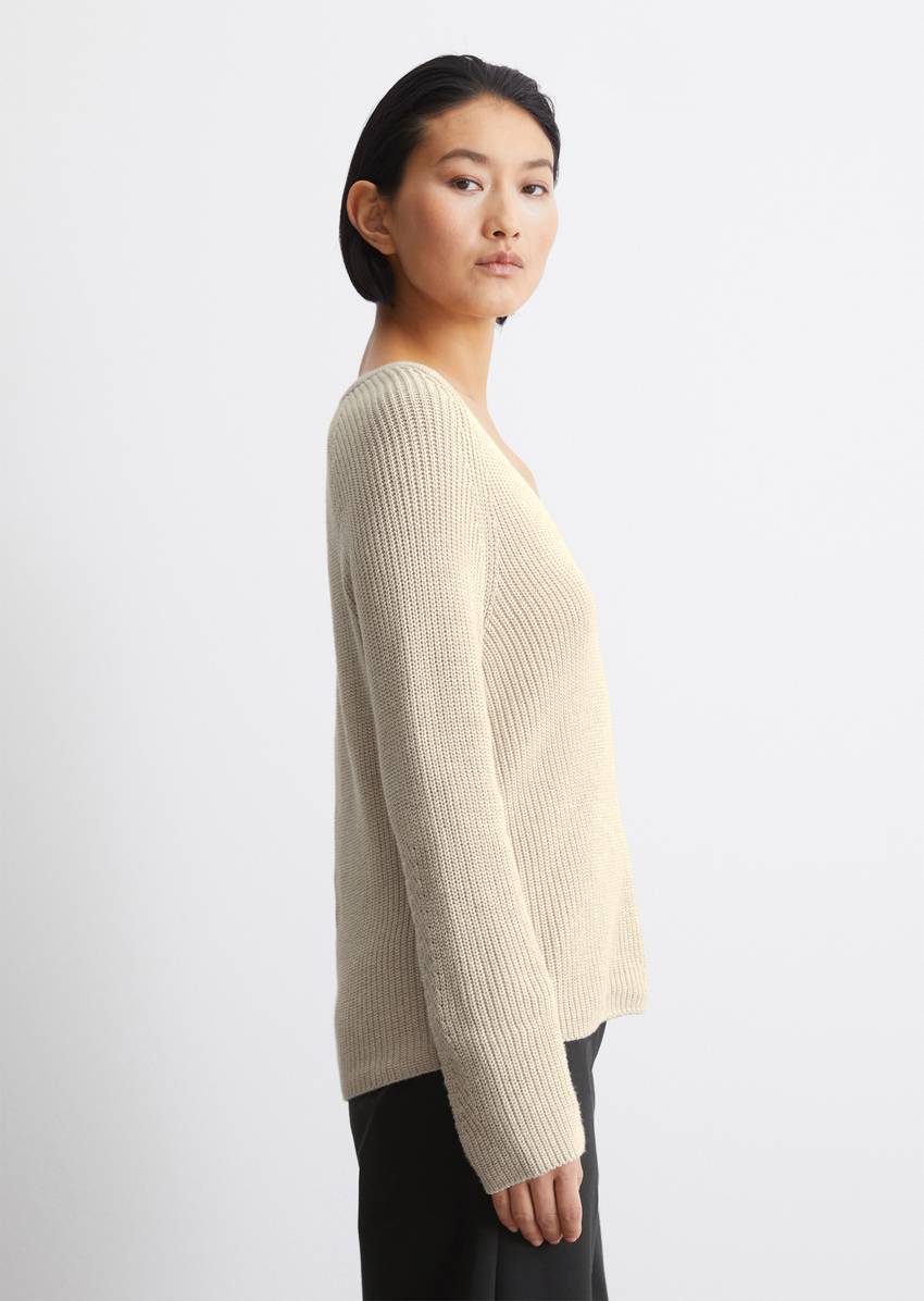 Sweater regular made from an organic cotton fabric